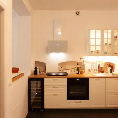 Cozyta, With Terrace In The Heart Of Apartamento *