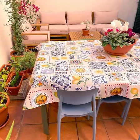 Cozyta, With Terrace In The Heart Of Apartamento Cagliari